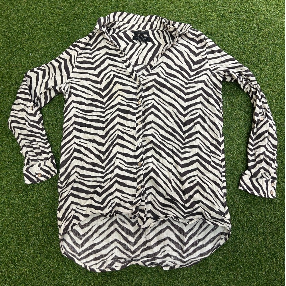 Tahari Zebra Print 100% Linen Button Down High Low Shirt Small Black White